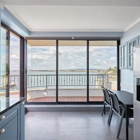 Apartmán 3bd Paradise With A Stunning View With Parking By Flat Mаnаger